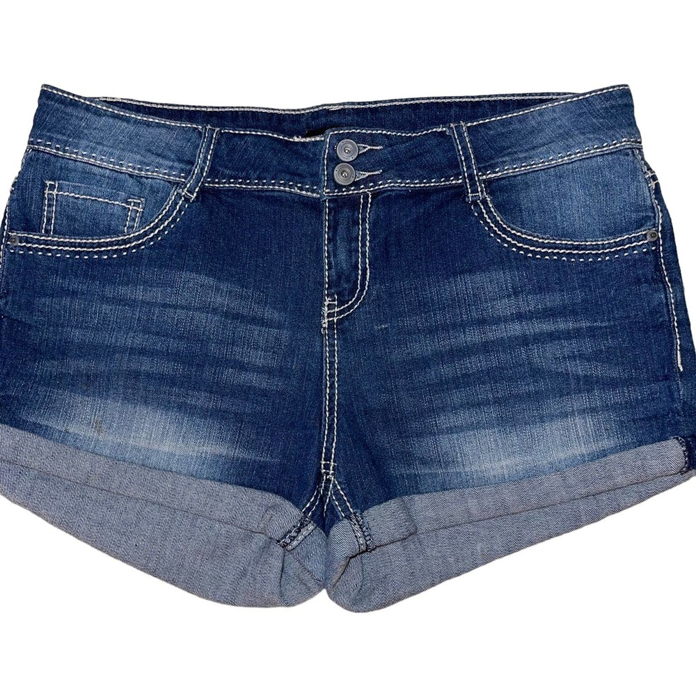 Rue 21 Women’s Denim Shorts Size 11/12 Patriotic Detail Pockets Rolled Hem